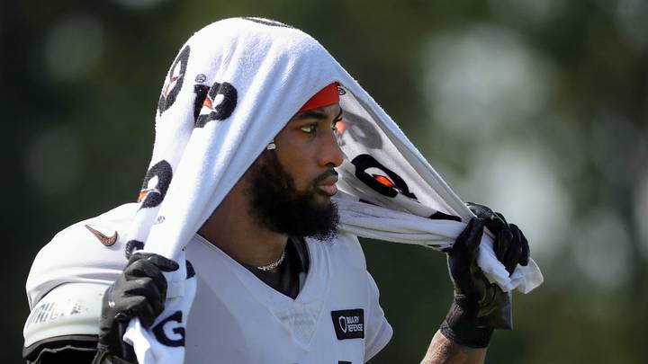 Cleveland Browns cornerback Denzel Ward (21) watches practice from the sideline during NFL training camp at CrossCountry Mortgage Campus, Wednesday, July 30, 2025, in Berea, Ohio. Cleveland Browns cornerback Denzel Ward (21) watches practice from the sideline during NFL training camp at CrossCountry Mortgage Campus, Wednesday, July 30, 2025, in Berea, Ohio.