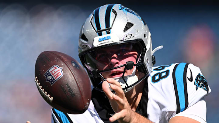 Carolina Panthers tight end Mitchell Evans