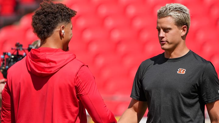 Sep 15, 2024; Kansas City, Missouri, USA; Kansas City Chiefs quarterback Patrick Mahomes (15) shakes hands with Cincinnati Bengals quarterback Joe Burrow (9) prior to a game at GEHA Field at Arrowhead Stadium. Mandatory Credit: Denny Medley-Imagn Images Sep 15, 2024; Kansas City, Missouri, USA; Kansas City Chiefs quarterback Patrick Mahomes (15) shakes hands with Cincinnati Bengals quarterback Joe Burrow (9) prior to a game at GEHA Field at Arrowhead Stadium. Mandatory Credit: Denny Medley-Imagn Images