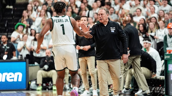 Michigan State head coach Tom Izzo talks to guard Jeremy Fears Jr. (1) during the first half against Minnesota at Breslin Center in East Lansing on Tuesday, Jan. 28, 2025.