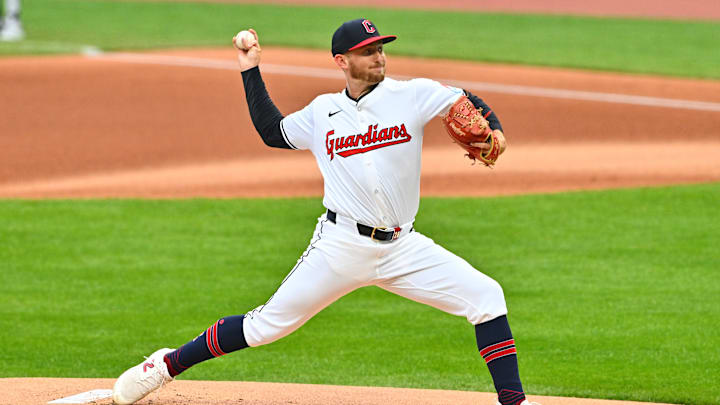 Chicago White Sox v Cleveland Guardians