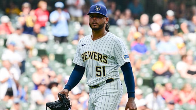 Milwaukee Brewers News, Stats & Schedule – Sports Illustrated