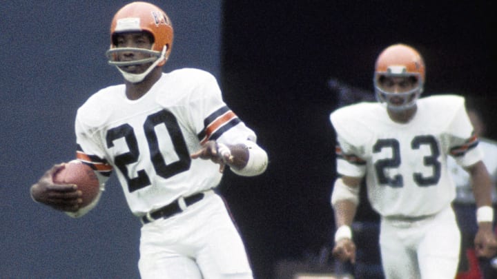 Oct 26, 1975; Atlanta, GA, USA; FILE PHOTO; Cincinnati Bengals defensive back Lemar Parrish (22) carries the ball against the Atlanta Falcons at Fulton County Stadium. Mandatory Credit: Manny Rubio-Imagn Images