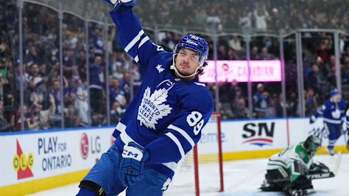 Oct 20, 2022; Toronto, Ontario, CAN; Toronto Maple Leafs left wing Nicholas Robertson (89) scores a goal and celebrates against the Dallas Stars during the third period at Scotiabank Arena. Mandatory Credit: Nick Turchiaro-Imagn Images