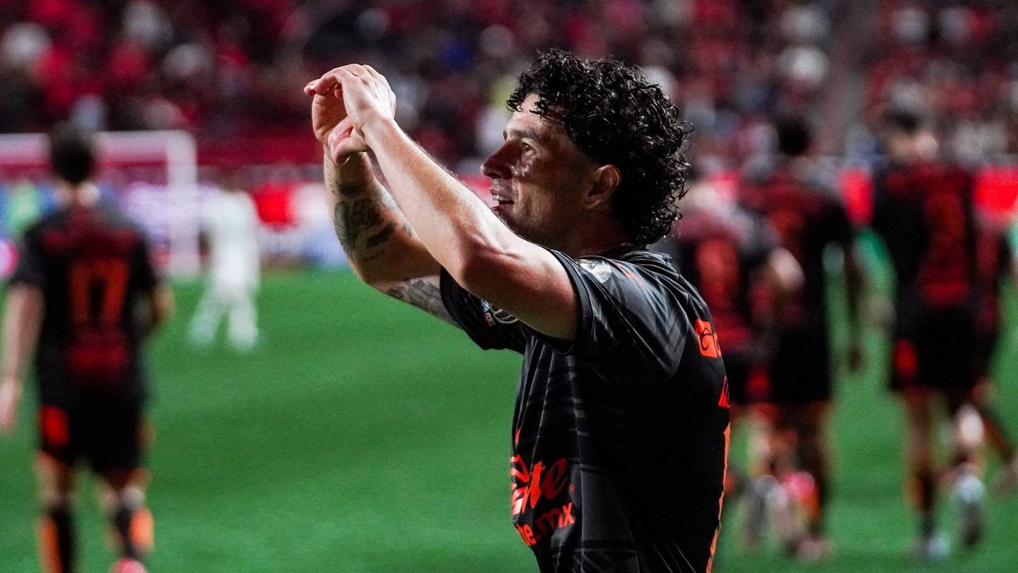 Xolos da un golpe en la pelea por la clasificación y golea 4-1 a Santos