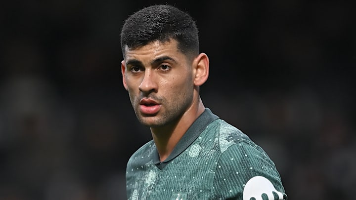 Cristian Romero during the game at Fulham 