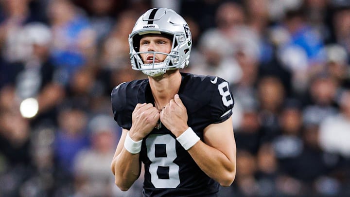 Los Angeles Chargers v Las Vegas Raiders Los Angeles Chargers v Las Vegas Raiders