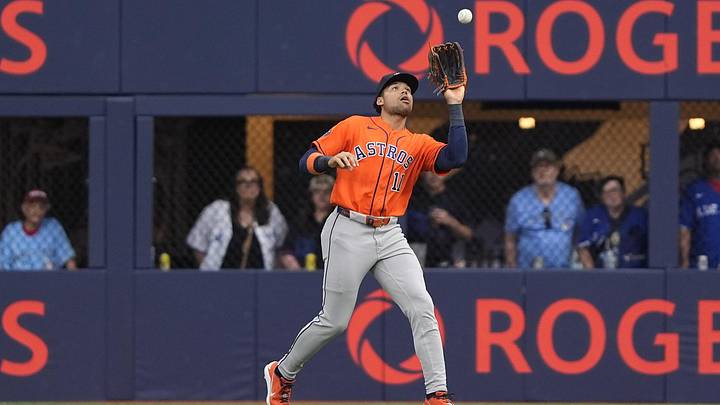 Houston Astros right fielder Cam Smith (11) catches a fly ball. 