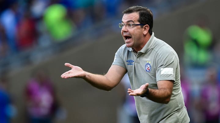 Bahia e CRB protagonizam duelo da Copa do Nordeste na 19ª rodada da Série B. Veja tudo sobre o jogo. Bahia e CRB protagonizam duelo da Copa do Nordeste na 19ª rodada da Série B. Veja tudo sobre o jogo.