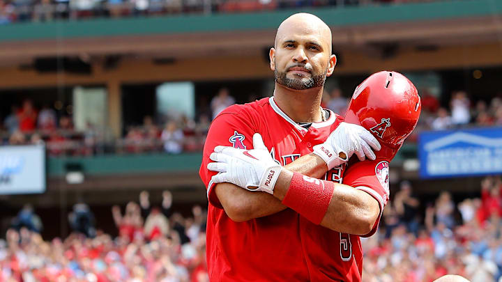 Albert Pujols regresa a despedirse ante su público de San Luis