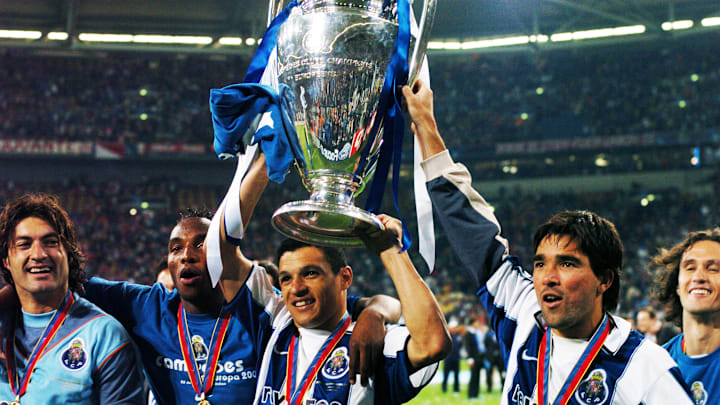 El Oporto ganó la final de la Champions al Mónaco en 2004