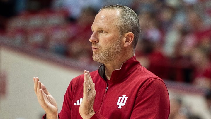 Indiana coach Darian DeVries claps Nov. 5, 2025, versus Alabama A&M at Simon Skjodt Assembly Hall in Bloomington.