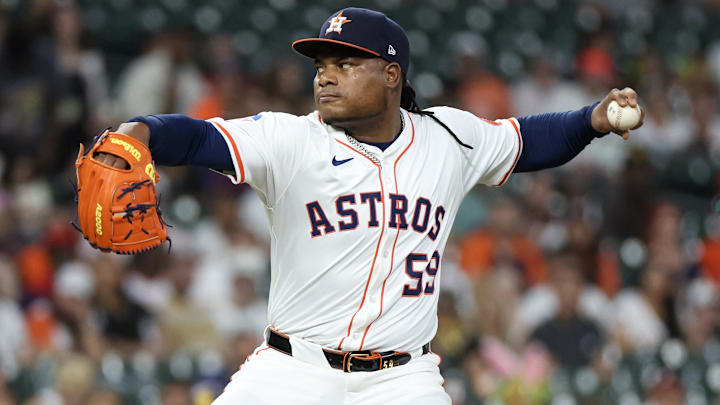 Apr 20, 2025; Houston, Texas, USA; Houston Astros starting pitcher Framber Valdez (59) pitches against the San Diego Padres in the first inning at Daikin Park. Apr 20, 2025; Houston, Texas, USA; Houston Astros starting pitcher Framber Valdez (59) pitches against the San Diego Padres in the first inning at Daikin Park.