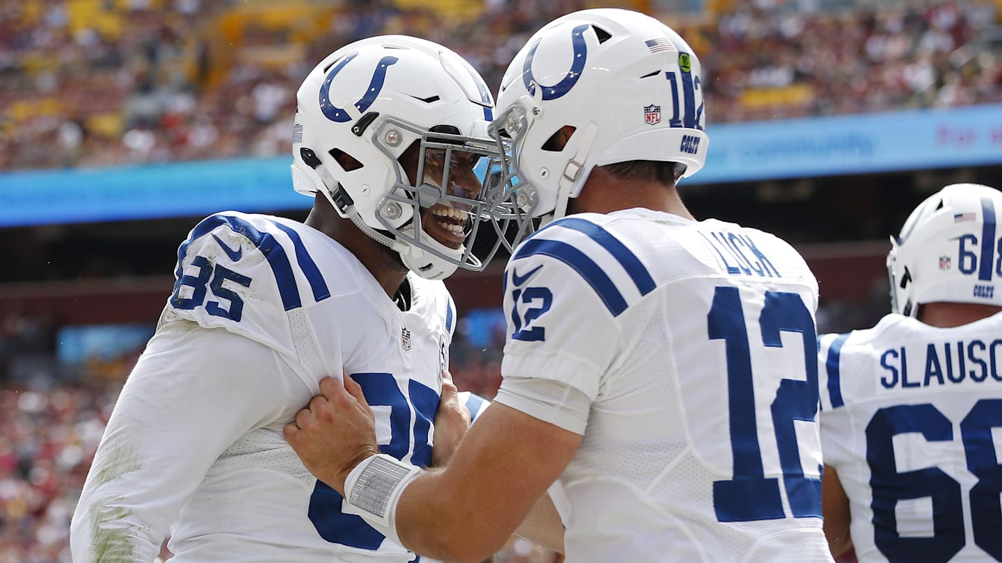 If True, Eric Ebron’s Andrew Luck Story Reflects Poor Colts Leadership