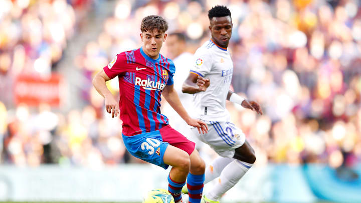 Gavi e Vinícius Jr já são peças importantes nas seleções espanhola e brasileira