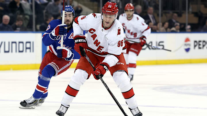 Carolina Hurricanes v New York Rangers
