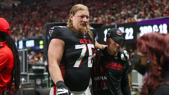 Atlanta Falcons right tackle Kaleb McGary suffered a knee injury in Week 3 but avoided a long-term ailment.