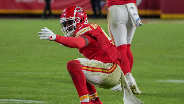 Oct 7, 2024; Kansas City, Missouri, USA; Kansas City Chiefs wide receiver JuJu Smith-Schuster (9) celebrates after a run against the New Orleans Saints during the second half at GEHA Field at Arrowhead Stadium. Mandatory Credit: Denny Medley-Imagn Images Oct 7, 2024; Kansas City, Missouri, USA; Kansas City Chiefs wide receiver JuJu Smith-Schuster (9) celebrates after a run against the New Orleans Saints during the second half at GEHA Field at Arrowhead Stadium. Mandatory Credit: Denny Medley-Imagn Images
