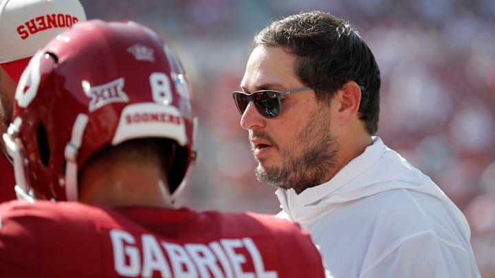 Oklahoma offensive coordinator Jeff Lebby