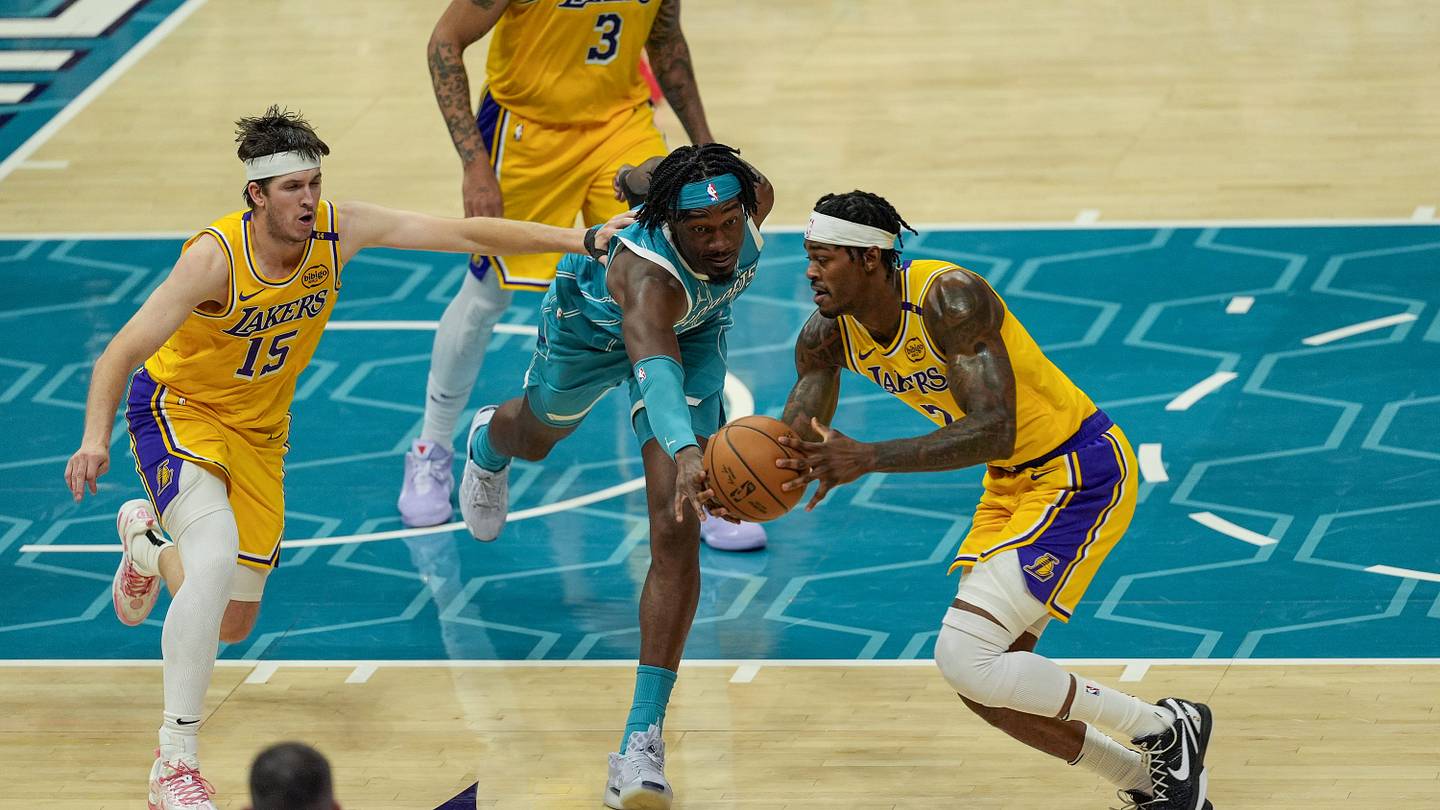 Hornets Challenge Lakers' Trade Cancellation for Mark Williams