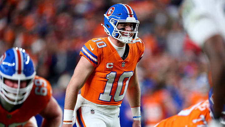 Las Vegas Raiders v Denver Broncos