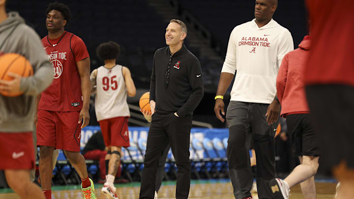 Mar 19, 2026; Tampa, FL, USA; Alabama Crimson Tide head coach Nate Oats looks on during a practice session ahead of the first round of the men's 2026 NCAA Tournament at Benchmark International Arena. Mandatory Credit: Nathan Ray Seebeck-Imagn Images Mar 19, 2026; Tampa, FL, USA; Alabama Crimson Tide head coach Nate Oats looks on during a practice session ahead of the first round of the men's 2026 NCAA Tournament at Benchmark International Arena. Mandatory Credit: Nathan Ray Seebeck-Imagn Images