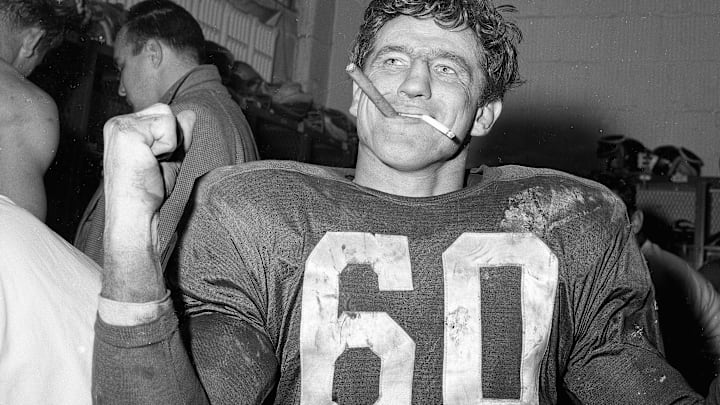 Chuck Bednarik, Philadelphia Eagles
