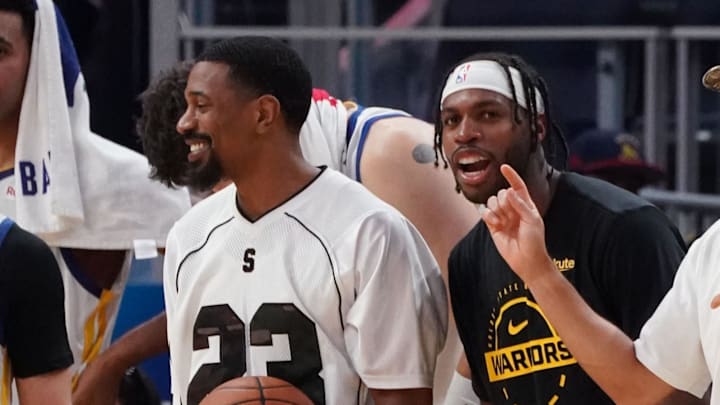Oct 5, 2025; San Francisco, California, USA; Golden State Warriors guard De'Anthony Melton (8), guard Buddy Hield (7), and guard Seth Curry (31) cheer from the bench during a game against the Los Angeles Lakers in the fourth quarter at Chase Center. Mandatory Credit: David Gonzales-Imagn Images Oct 5, 2025; San Francisco, California, USA; Golden State Warriors guard De'Anthony Melton (8), guard Buddy Hield (7), and guard Seth Curry (31) cheer from the bench during a game against the Los Angeles Lakers in the fourth quarter at Chase Center. Mandatory Credit: David Gonzales-Imagn Images