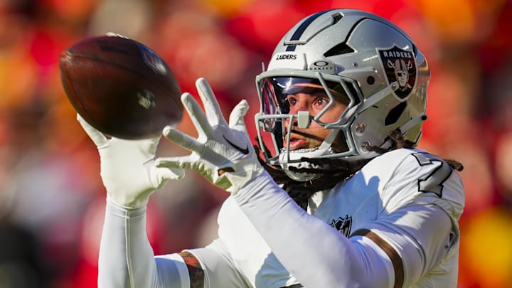 Nov 29, 2024; Kansas City, Missouri, USA; Las Vegas Raiders safety Tre'von Moehrig (7) warms up prior to a game against the Kansas City Chiefs at GEHA Field at Arrowhead Stadium. Mandatory Credit: Jay Biggerstaff-Imagn Images Nov 29, 2024; Kansas City, Missouri, USA; Las Vegas Raiders safety Tre'von Moehrig (7) warms up prior to a game against the Kansas City Chiefs at GEHA Field at Arrowhead Stadium. Mandatory Credit: Jay Biggerstaff-Imagn Images