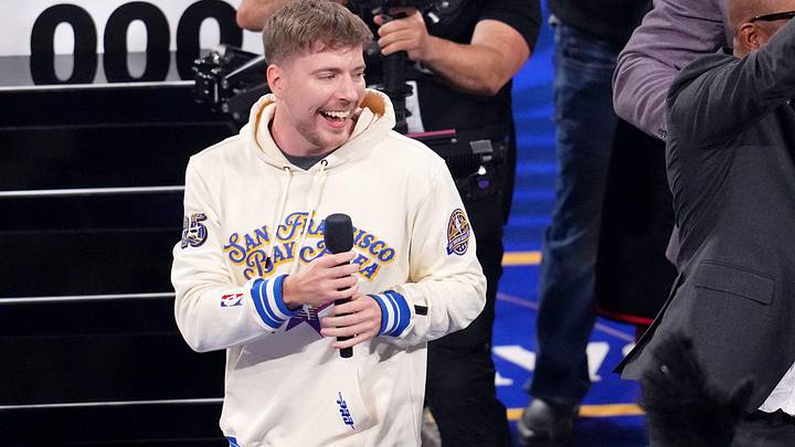 Feb 16, 2025; San Francisco, CA, USA; MrBeast celebrates during an activity during the 2025 NBA All Star Game at Chase Center. Mandatory Credit: Cary Edmondson-Imagn Images Feb 16, 2025; San Francisco, CA, USA; MrBeast celebrates during an activity during the 2025 NBA All Star Game at Chase Center. Mandatory Credit: Cary Edmondson-Imagn Images