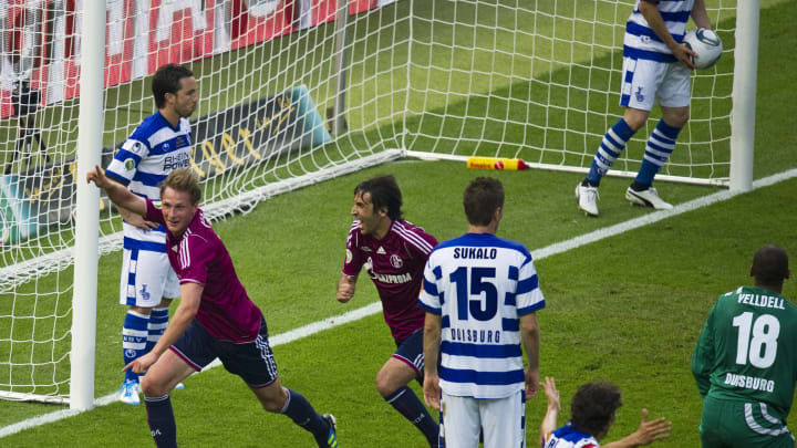 Benedikt Höwedes, Raul