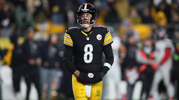 Aaron Rodgers and the Steelers had their season come to an end with their loss to the Texans on Monday night.