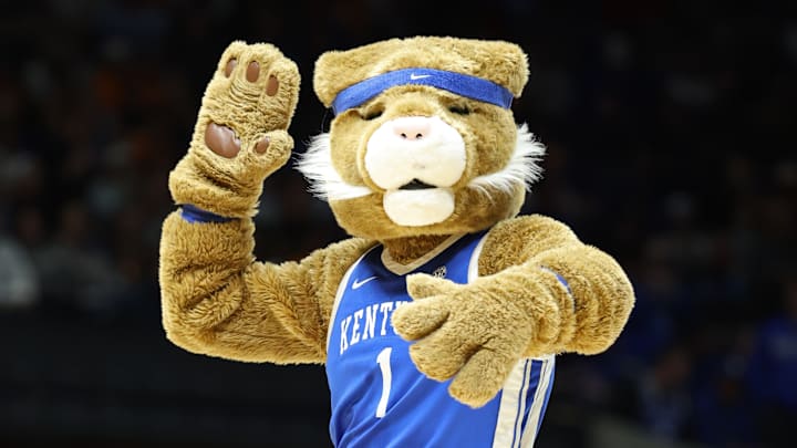 Kentucky v Tennessee