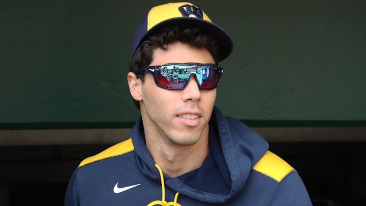 Sep 7, 2025; Pittsburgh, Pennsylvania, USA; Milwaukee Brewers outfielder Christian Yelich (22) enters the dugout to play the Pittsburgh Pirates at PNC Park. Mandatory Credit: Charles LeClaire-Imagn Images Sep 7, 2025; Pittsburgh, Pennsylvania, USA; Milwaukee Brewers outfielder Christian Yelich (22) enters the dugout to play the Pittsburgh Pirates at PNC Park. Mandatory Credit: Charles LeClaire-Imagn Images