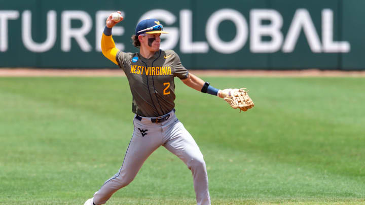Gavin Kelly 2, The LSU Tigers take on the West Virginia Mountaineers in game 1 of the 2025 NCAA Div 1 Super Regional Baseball Championship at Alex Box Stadium in Baton Rouge, LA. Saturday, June 7, 2025. Gavin Kelly 2, The LSU Tigers take on the West Virginia Mountaineers in game 1 of the 2025 NCAA Div 1 Super Regional Baseball Championship at Alex Box Stadium in Baton Rouge, LA. Saturday, June 7, 2025.