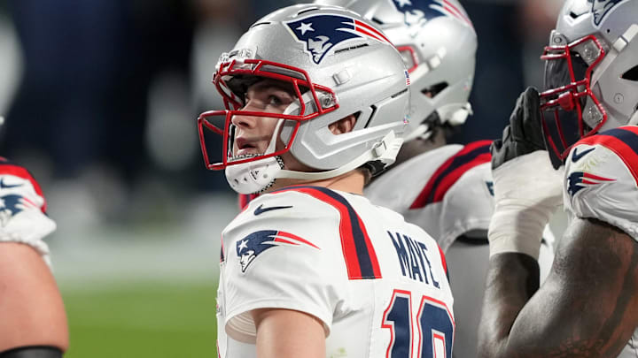 2026 NFL Power Rankings: Patriots QB Drake Maye