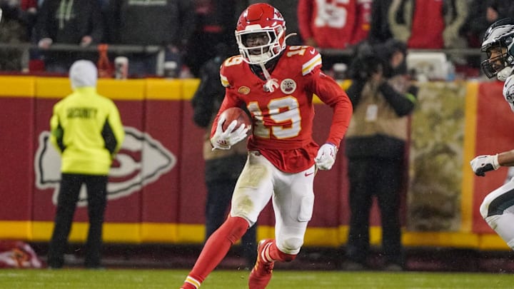 Nov 20, 2023; Kansas City, Missouri, USA; Kansas City Chiefs wide receiver Kadarius Toney (19)