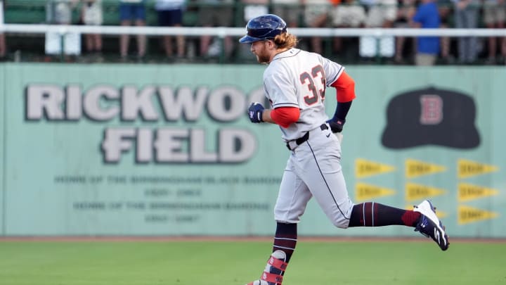 Jun 20, 2024; Fairfield, Alabama, USA; St. Louis Cardinals outfielder Brendan Donovan (33) rounds the bases after hitting a home run during the 1st inning against the San Francisco Giants in the MLB at Rickwood Field tribute game to the Negro Leagues. Rickwood Field is the oldest baseball stadium in America. Mandatory Credit: John David Mercer-USA TODAY Sports Jun 20, 2024; Fairfield, Alabama, USA; St. Louis Cardinals outfielder Brendan Donovan (33) rounds the bases after hitting a home run during the 1st inning against the San Francisco Giants in the MLB at Rickwood Field tribute game to the Negro Leagues. Rickwood Field is the oldest baseball stadium in America. Mandatory Credit: John David Mercer-USA TODAY Sports