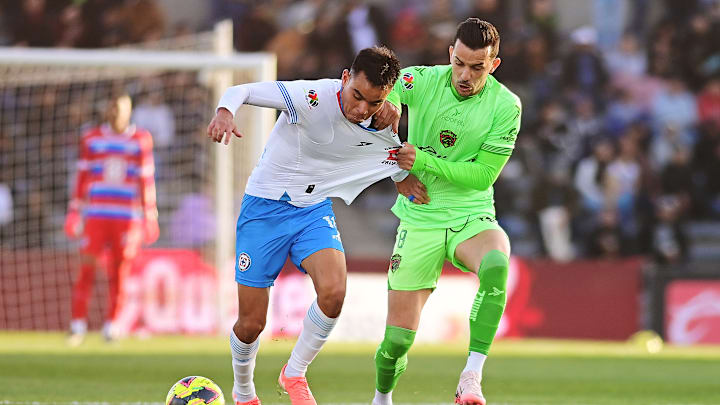 FC Juarez v Cruz Azul - Torneo Clausura 2025 Liga MX