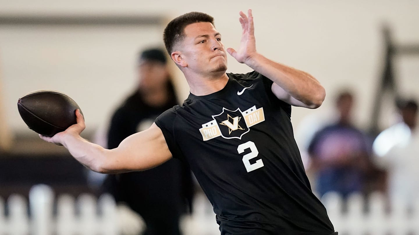 Ravens Coach Had Message for Diego Pavia, UDFAs at Start of Rookie Minicamp