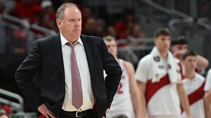Wisconsin Badgers head coach Greg Gard.