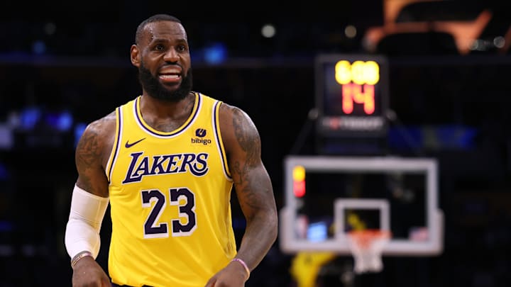 Miami Heat v Los Angeles Lakers