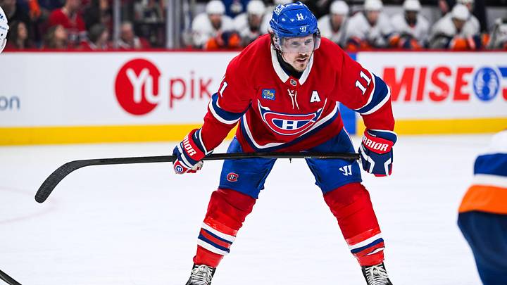 Mar 21, 2026; Montreal, Quebec, CAN; Montreal Canadiens right wing Brendan Gallagher (11) waits for a face-off against the New York Islanders during the third period at Bell Centre. Mandatory Credit: David Kirouac-Imagn Images Mar 21, 2026; Montreal, Quebec, CAN; Montreal Canadiens right wing Brendan Gallagher (11) waits for a face-off against the New York Islanders during the third period at Bell Centre. Mandatory Credit: David Kirouac-Imagn Images