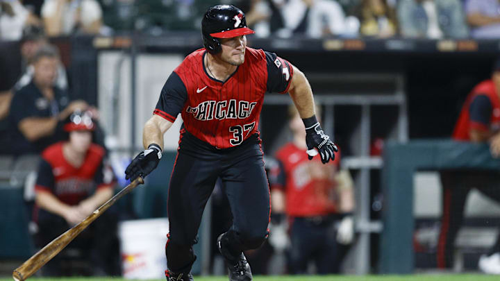 Sep 19, 2025; Chicago, Illinois, USA; Chicago White Sox left fielder Will Robertson (37) hits an RBI-single against the San Diego Padres during the fourth inning at Rate Field. Mandatory Credit: Kamil Krzaczynski-Imagn Images