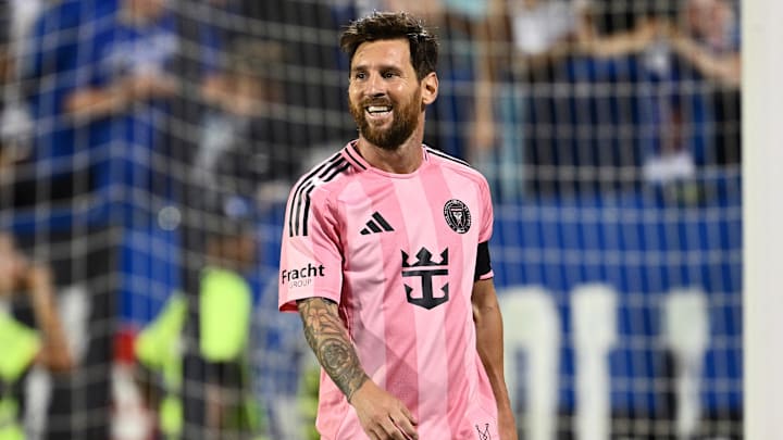 Lionel Messi está cogitando trocar de liga nos próximos meses Lionel Messi está cogitando trocar de liga nos próximos meses