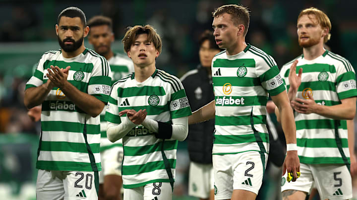 Celtic FC v Dundee FC - William Hill Premiership