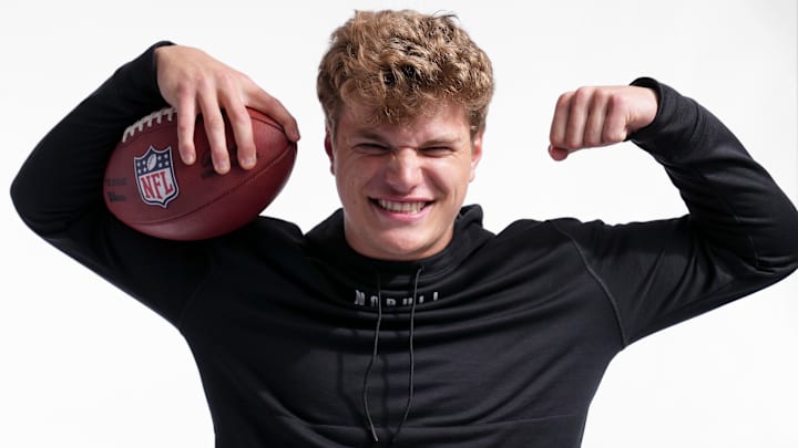 NFL Combine - Portraits