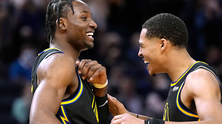 Warriors no quieren entregar a todos sus jóvenes por Durant