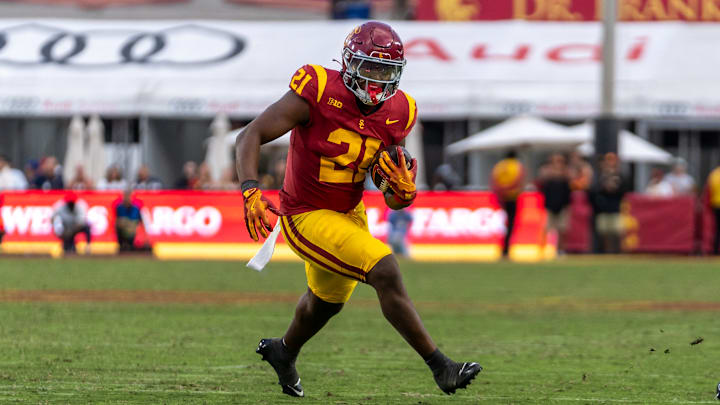 Notre Dame Fighting Irish  v University of Southern California