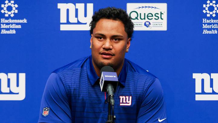 New York Giants - offensive lineman Francis Mauigo New York Giants - offensive lineman Francis Mauigo